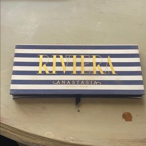 Anastasia Riviera Palette